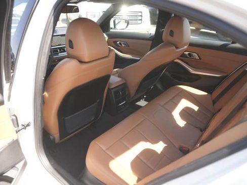 Used 2021 BMW 330i Sedan image 12