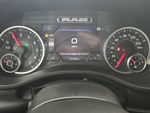 New 2026 RAM 1500 Express AWD/4WD image 22