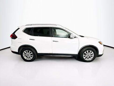 Used 2018 Nissan Rogue SV FWD image 10
