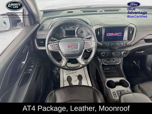 Used 2024 GMC Terrain AT4 image 22