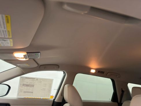 New 2026 Nissan Pathfinder SL image 15