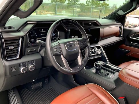 Used 2024 GMC Sierra 1500 Denali Ultimate image 34