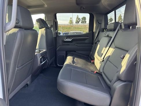 New 2026 GMC Sierra 1500 SLT w/ SLT Premium Plus Package image 25