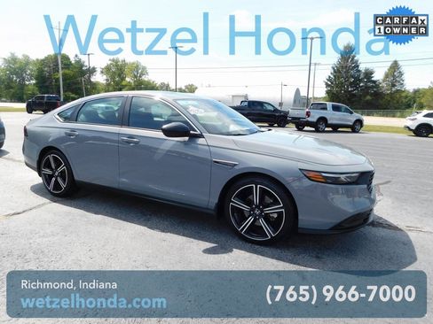 Used 2023 Honda Accord Sport image 1