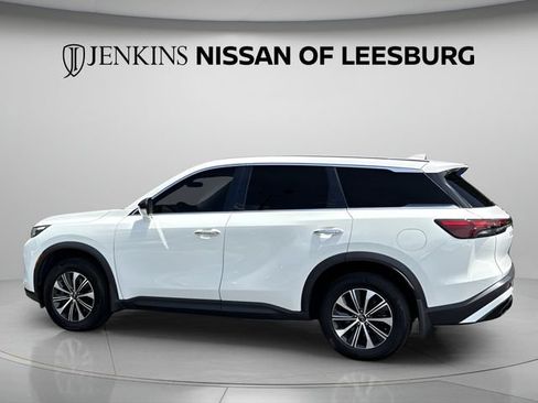 Used 2023 INFINITI QX60 Pure FWD image 9