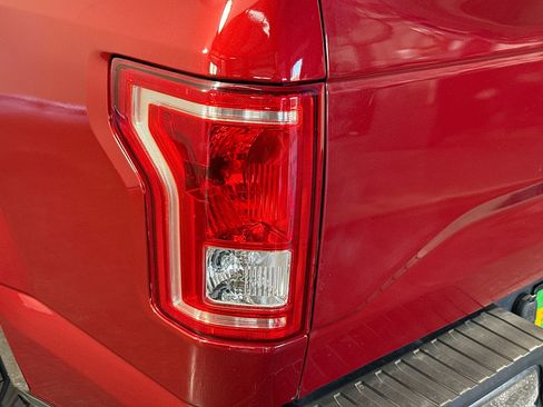 Used 2017 Ford F150 XLT w/ Equipment Group 301A Mid image 29