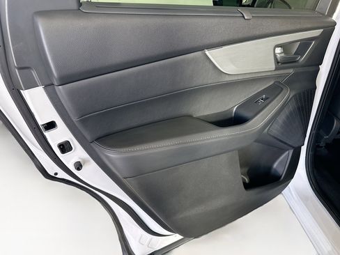 Used 2024 Acura MDX SH-AWD w/ Technology Package image 26