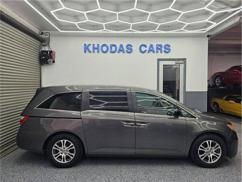 Used 2012 Honda Odyssey EX image 5