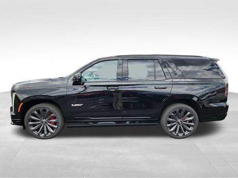 New 2026 Cadillac Escalade V AWD/4WD image 2