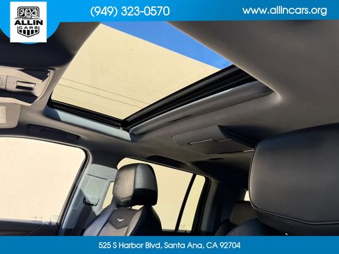 Used 2017 Cadillac Escalade ESV Luxury RWD image 14