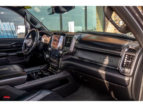 Used 2022 RAM 1500 Limited w/ Night Edition image 14
