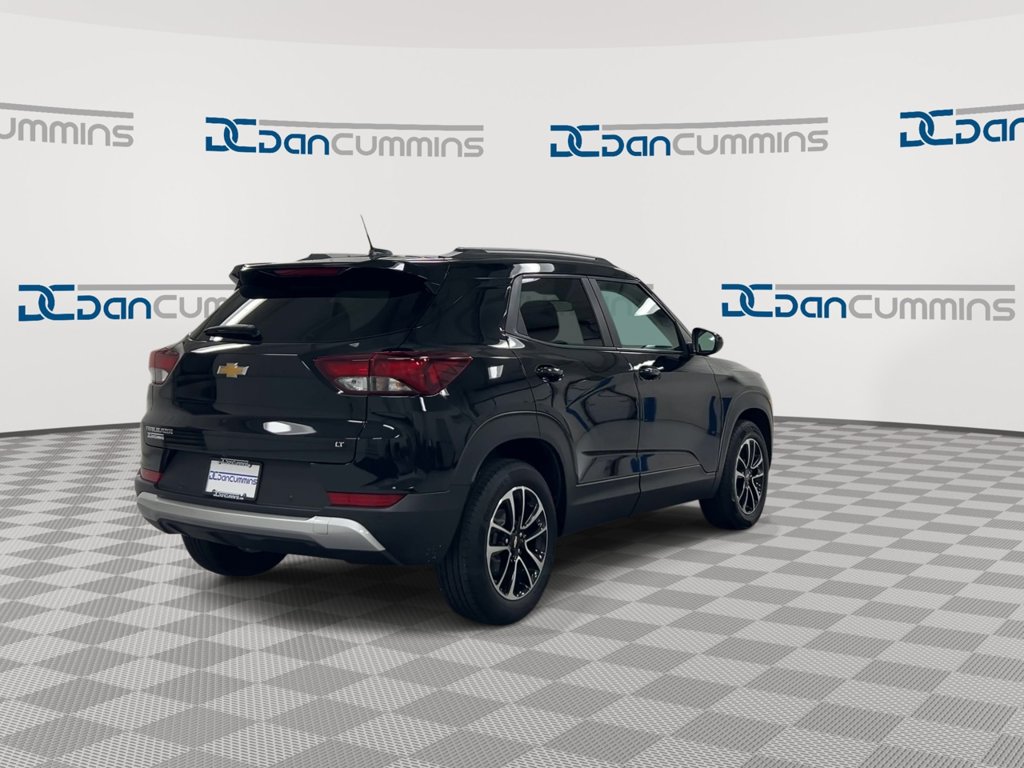 Used 2024 Chevrolet TrailBlazer LT w/ Convenience Package FWD image 8