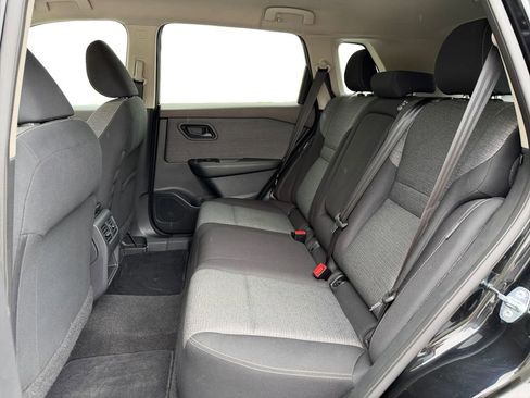 Used 2021 Nissan Rogue S AWD/4WD image 18