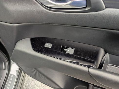 Certified 2025 MAZDA CX-5 AWD 2.5 S w/ Select Package image 35