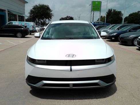 Used 2022 Hyundai Ioniq 5 SEL w/ Cargo Package RWD image 2