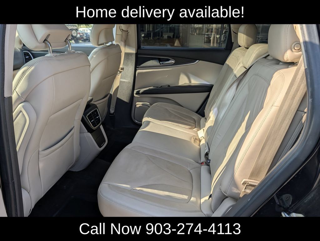 Used 2018 Lincoln MKX Select w/ Select Plus Package FWD image 25