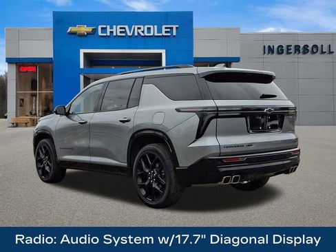 Used 2025 Chevrolet Traverse RS image 6
