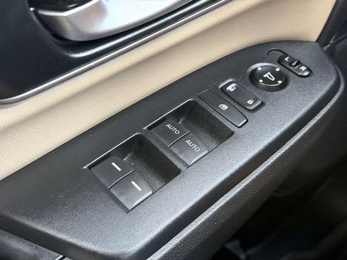 Used 2018 Honda CR-V EX-L image 29