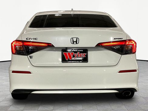 Certified 2024 Honda Civic Sport image 5