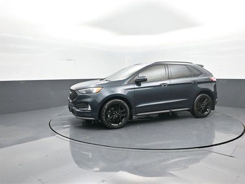 Used 2022 Ford Edge ST-Line image 4