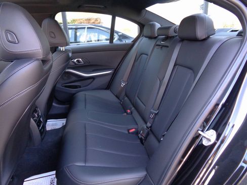 Used 2024 BMW 330i xDrive 330i xDrive Sedan image 17