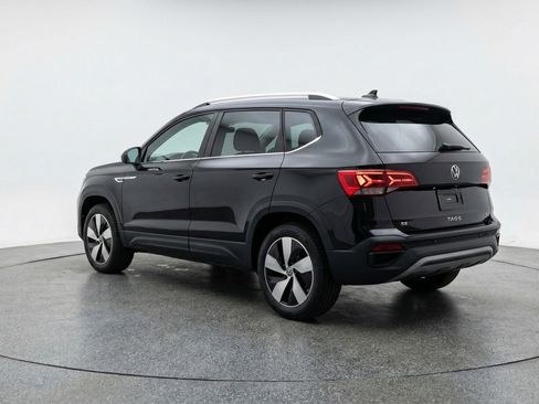Used 2025 Volkswagen Taos S AWD/4WD image 6