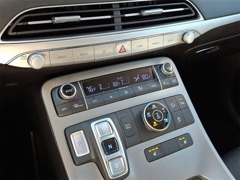 Used 2022 Hyundai Palisade SEL w/ Convenience Package image 16