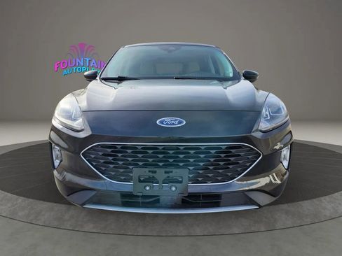 Used 2022 Ford Escape SEL w/ Technology Package image 8