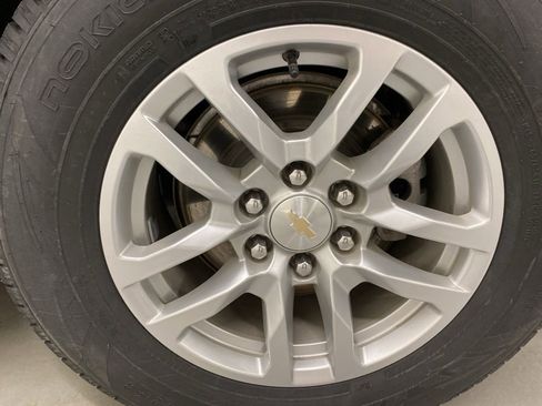 Used 2023 Chevrolet Tahoe LT image 26