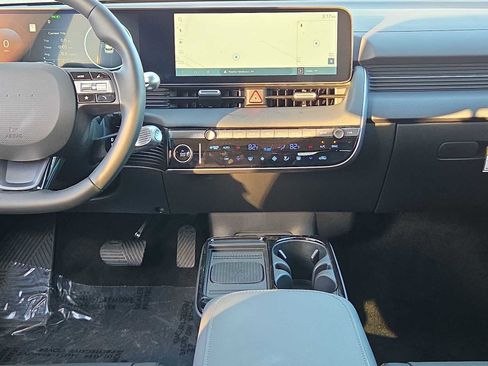 New 2026 Hyundai Ioniq 5 SEL image 28