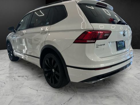 Used 2021 Volkswagen Tiguan SE R-Line AWD/4WD image 10
