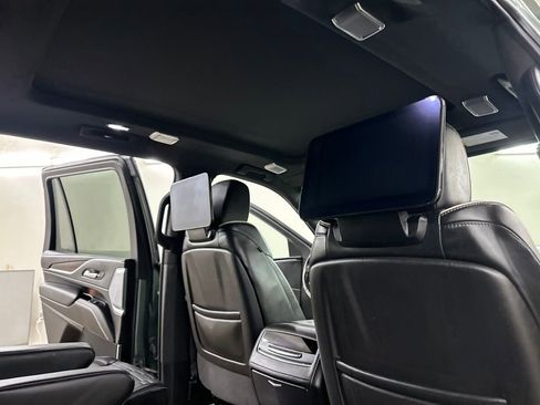 Certified 2024 Cadillac Escalade Premium Luxury Platinum AWD/4WD image 20