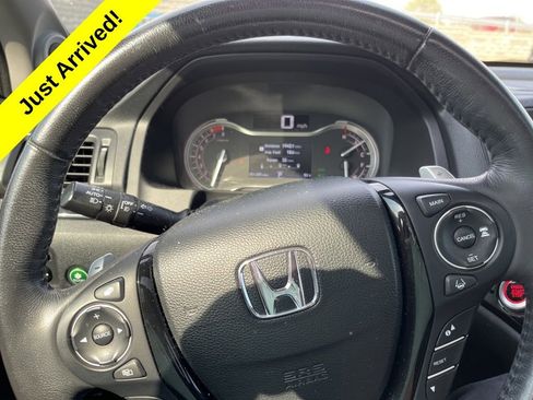 Used 2020 Honda Ridgeline RTL-E image 12
