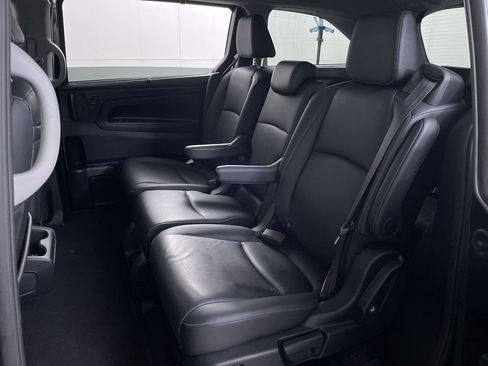 Used 2023 Honda Odyssey Touring image 20
