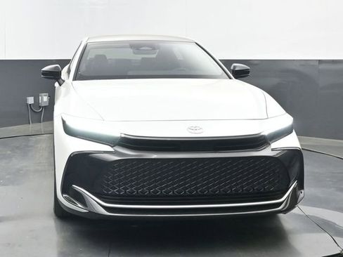 Used 2026 Toyota Crown Limited image 19