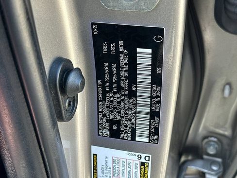Used 2022 Lexus GX 460 Premium w/ Premium Package AWD/4WD image 28