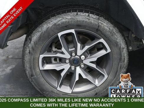 Used 2024 Jeep Wrangler Unlimited w/ Convenience Group AWD/4WD image 40