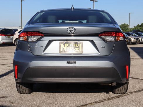 Used 2024 Toyota Corolla LE FWD image 5