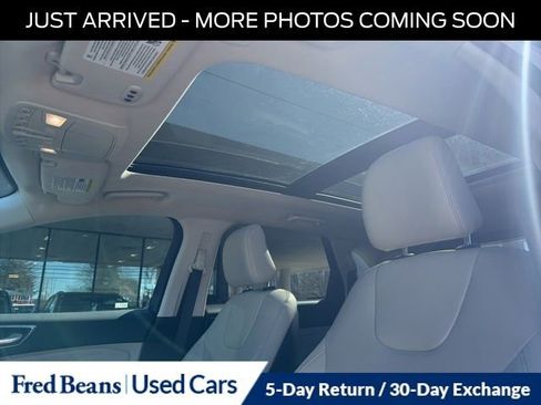 Used 2022 Ford Edge Titanium w/ Equipment Group 301A image 7