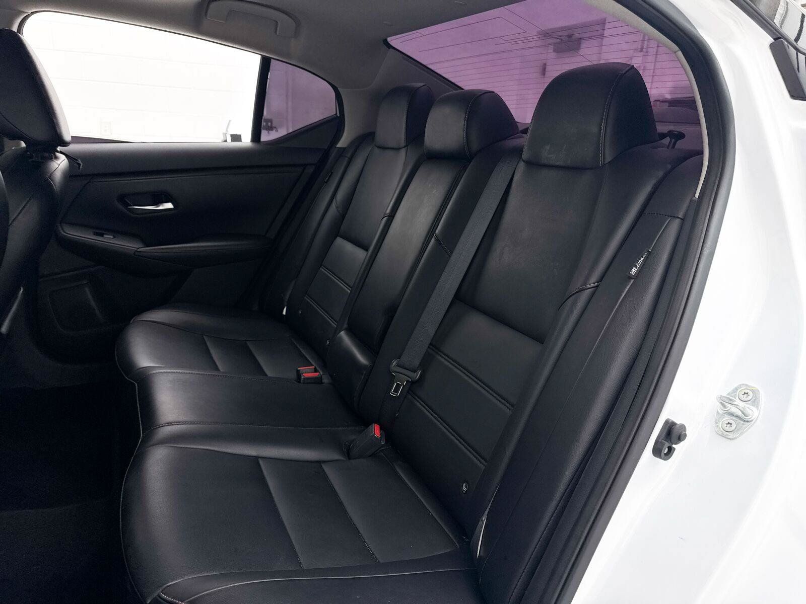 Used 2024 Nissan Sentra SR w/ SR Premium Package FWD image 30