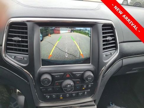 Used 2018 Jeep Grand Cherokee High Altitude AWD/4WD image 10