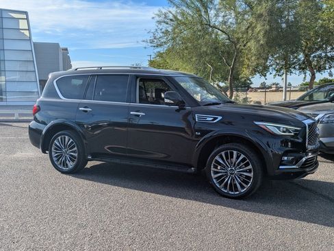 Used 2018 INFINITI QX80 2WD w/ Driver Assistance Package image 6