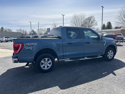 Used 2023 Ford F150 XLT AWD/4WD image 4