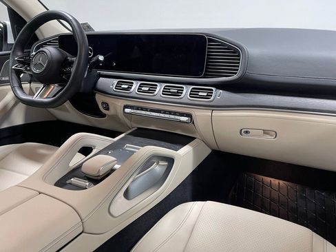 Used 2026 Mercedes-Benz GLS 450 GLS 450 image 28