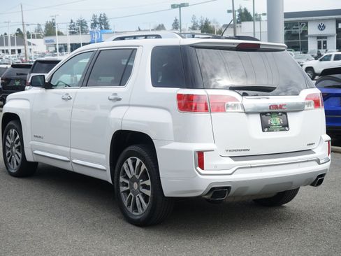 Used 2016 GMC Terrain Denali AWD/4WD image 3