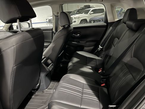 New 2026 Honda HR-V EX-L image 8