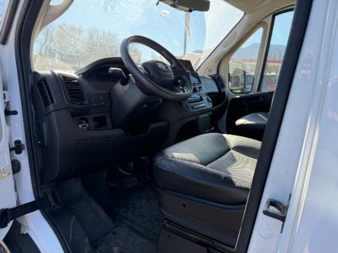 Used 2022 RAM ProMaster 3500 w/ Premium Convenience Group image 22