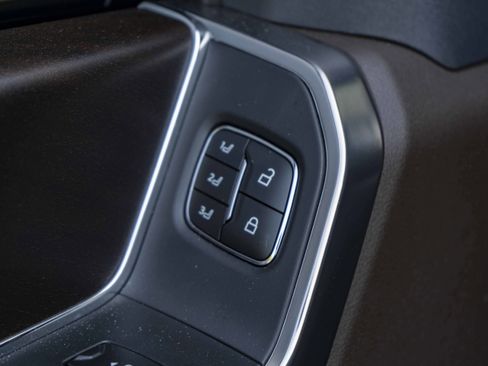 Used 2026 Ford F450 King Ranch w/ Chrome Package image 47