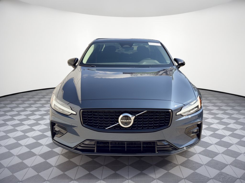 Used 2024 Volvo S60 B5 Plus w/ Climate Package FWD image 6
