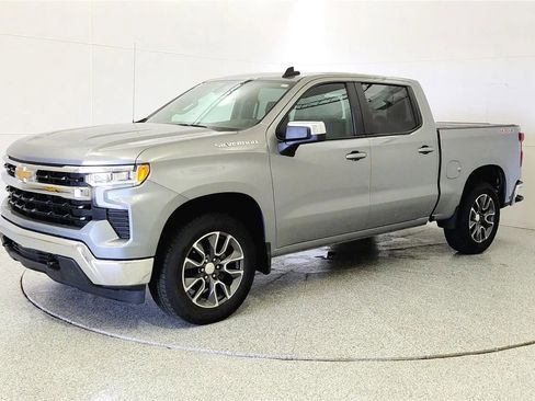 Used 2023 Chevrolet Silverado 1500 LT image 3